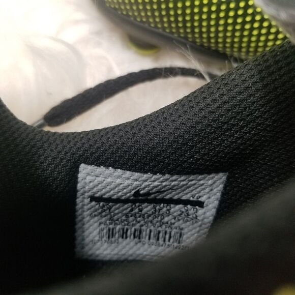 NIKE KLEATS. SIZE 5Y. - Picture 9 of 16